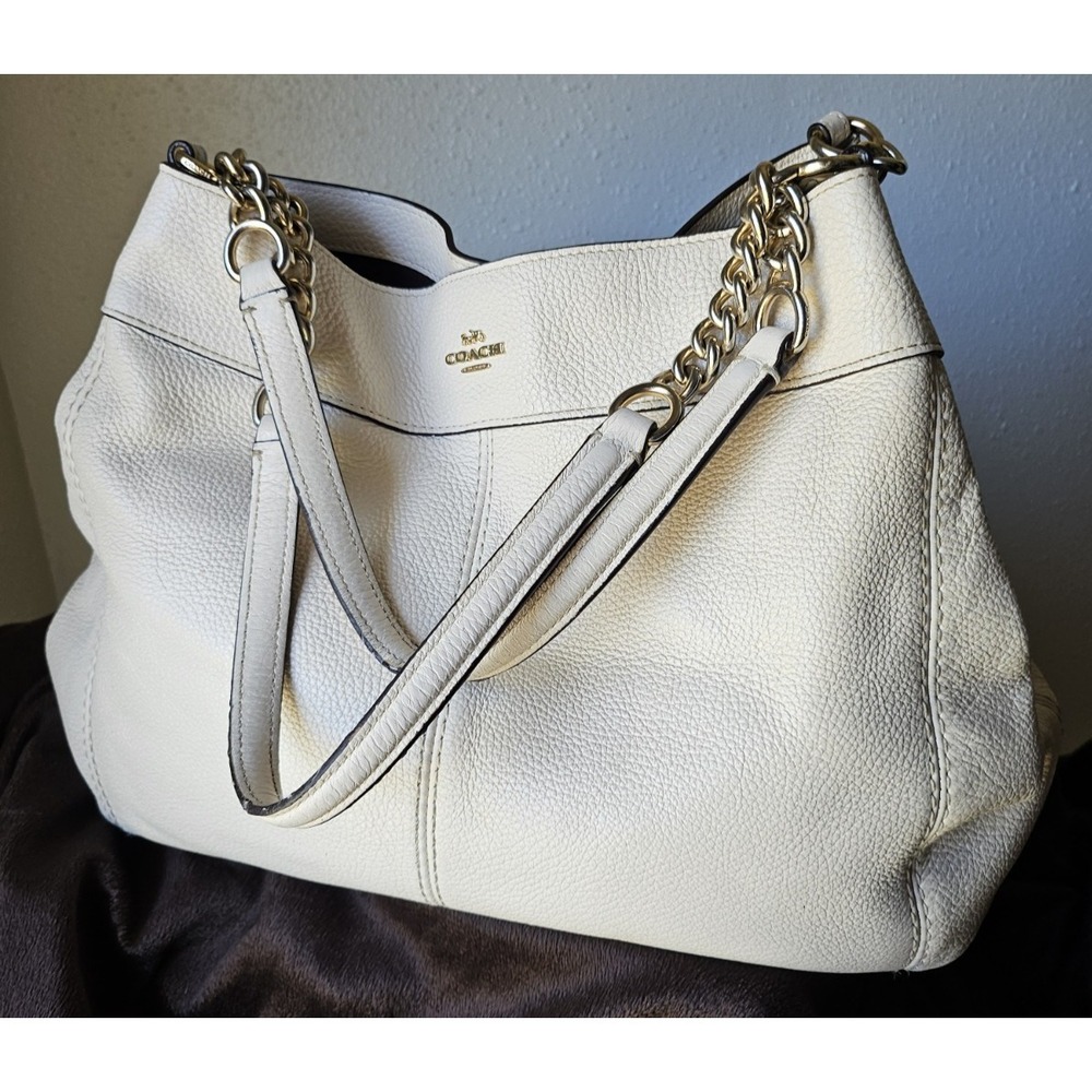 Coach Lexy Chain Shoulder Bag‎ Beige/Cream Purse/Gold Accents